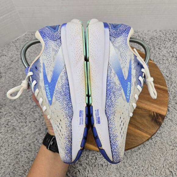 Brooks Womens 7B Ghost 16 White Amparo Blue Limpet Shell Athletic Running Shoe - Picture 7 of 12